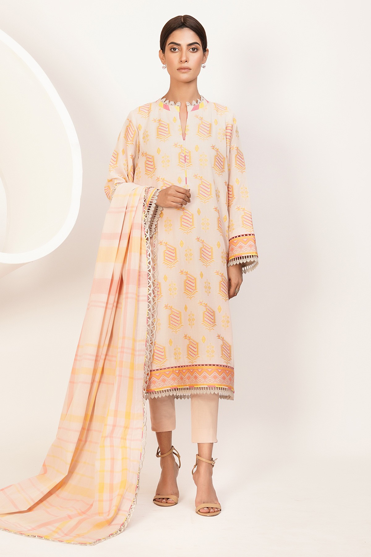 Printed Jacquard Suit With Yarn Dyed Dupatta
