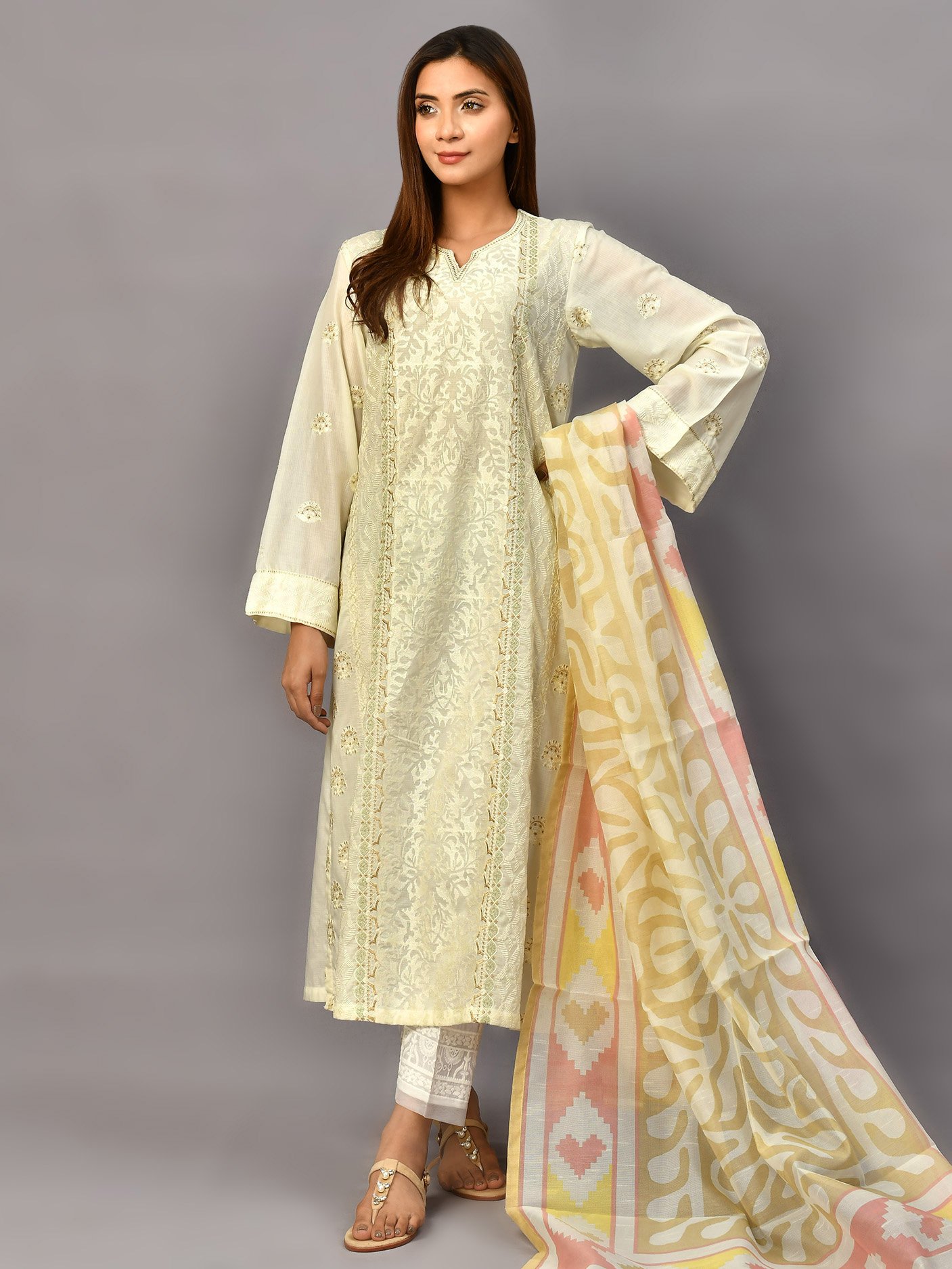 Beautiful EMBROIDERED TEXTURED LAWN 2PC SUIT
