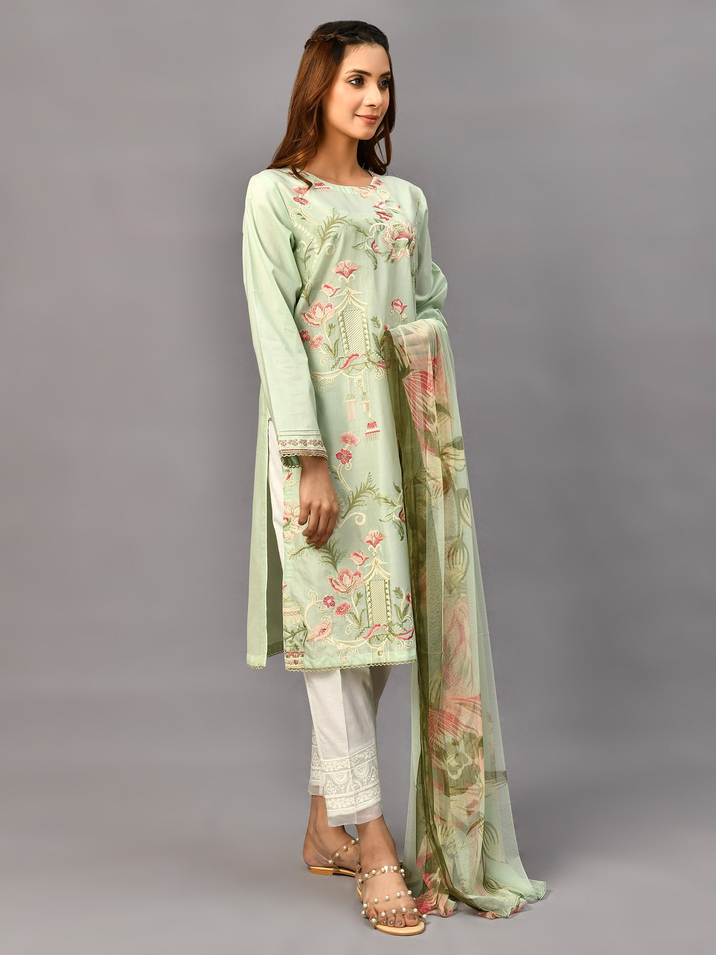 EMBROIDERED LAWN 3PC SUIT Limelight