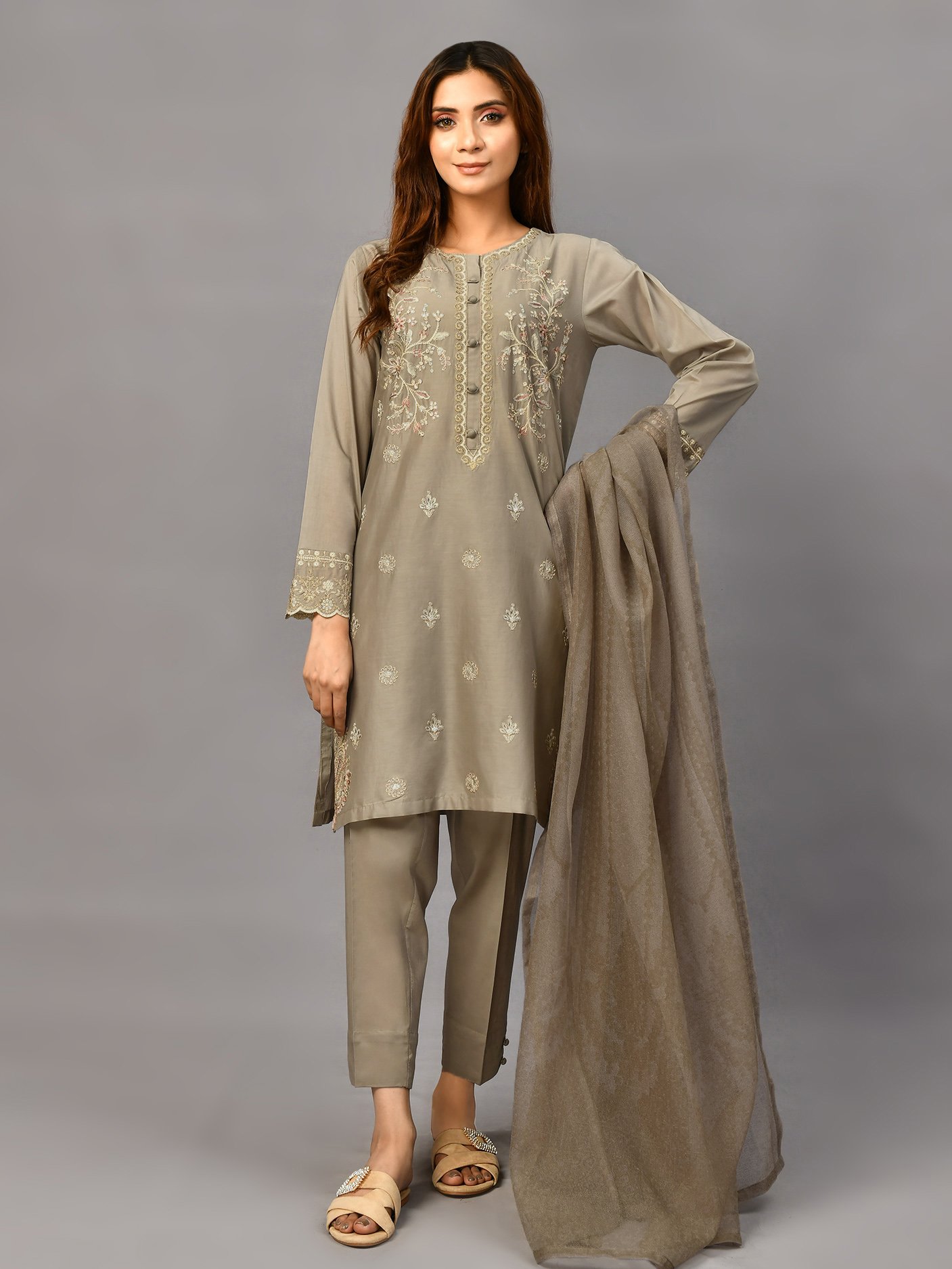 Limelight EMBROIDERED LAWN 3PC SUIT
