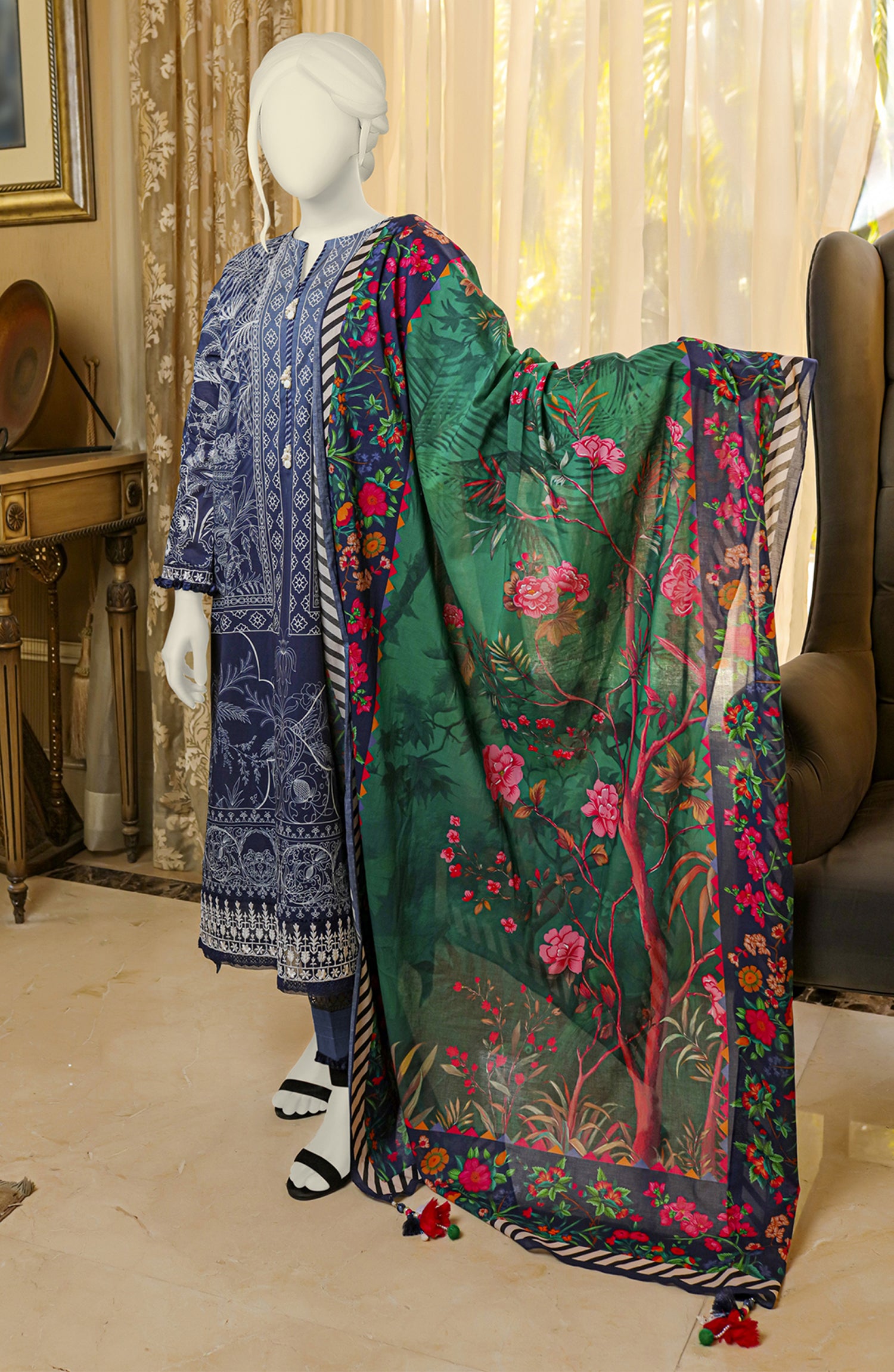 EMBROIDERED DIGITAL PRINTED LAWN 3PC UNSTITCHED