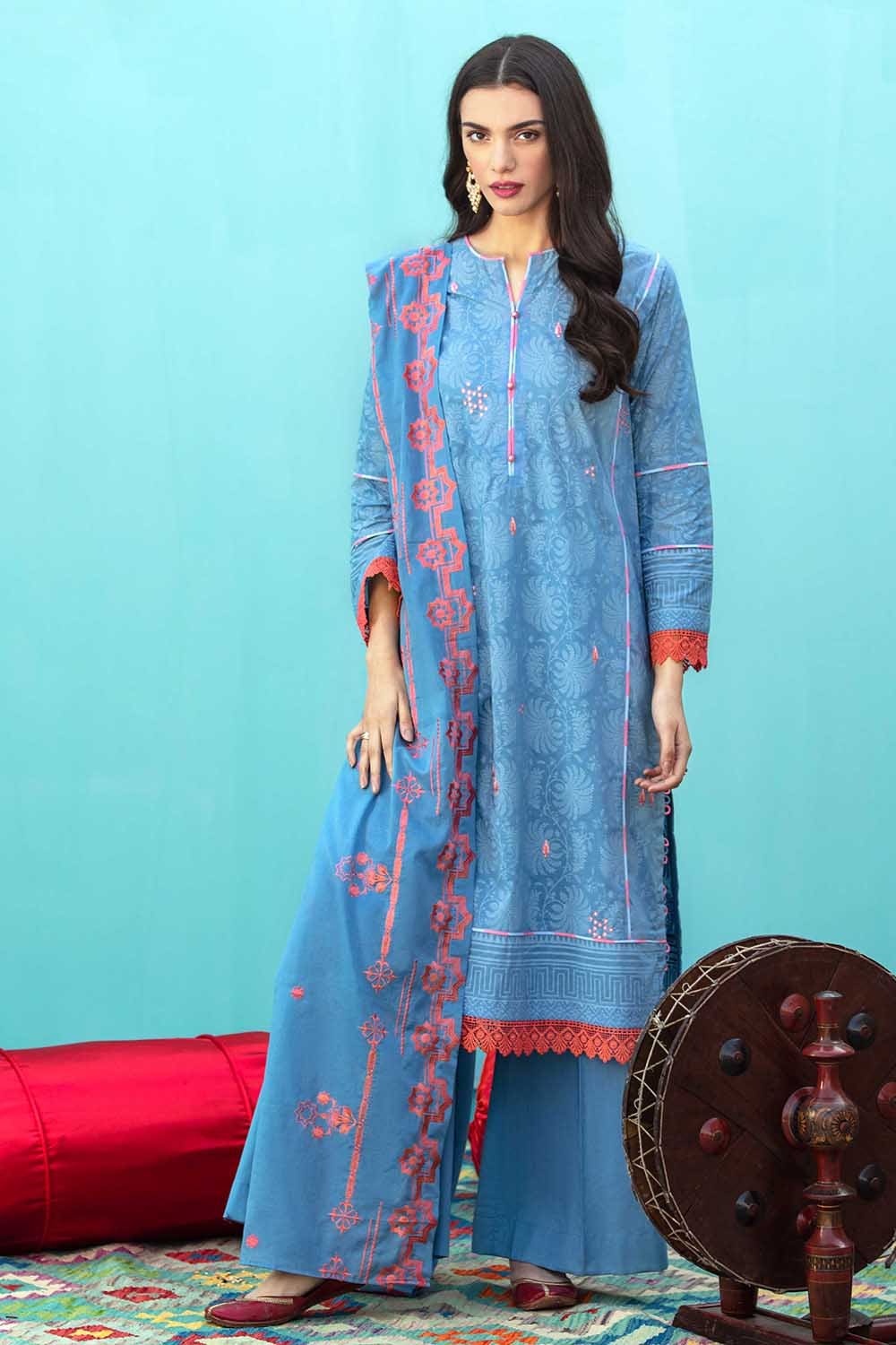 Embroidered Lawn Unstitched Suit