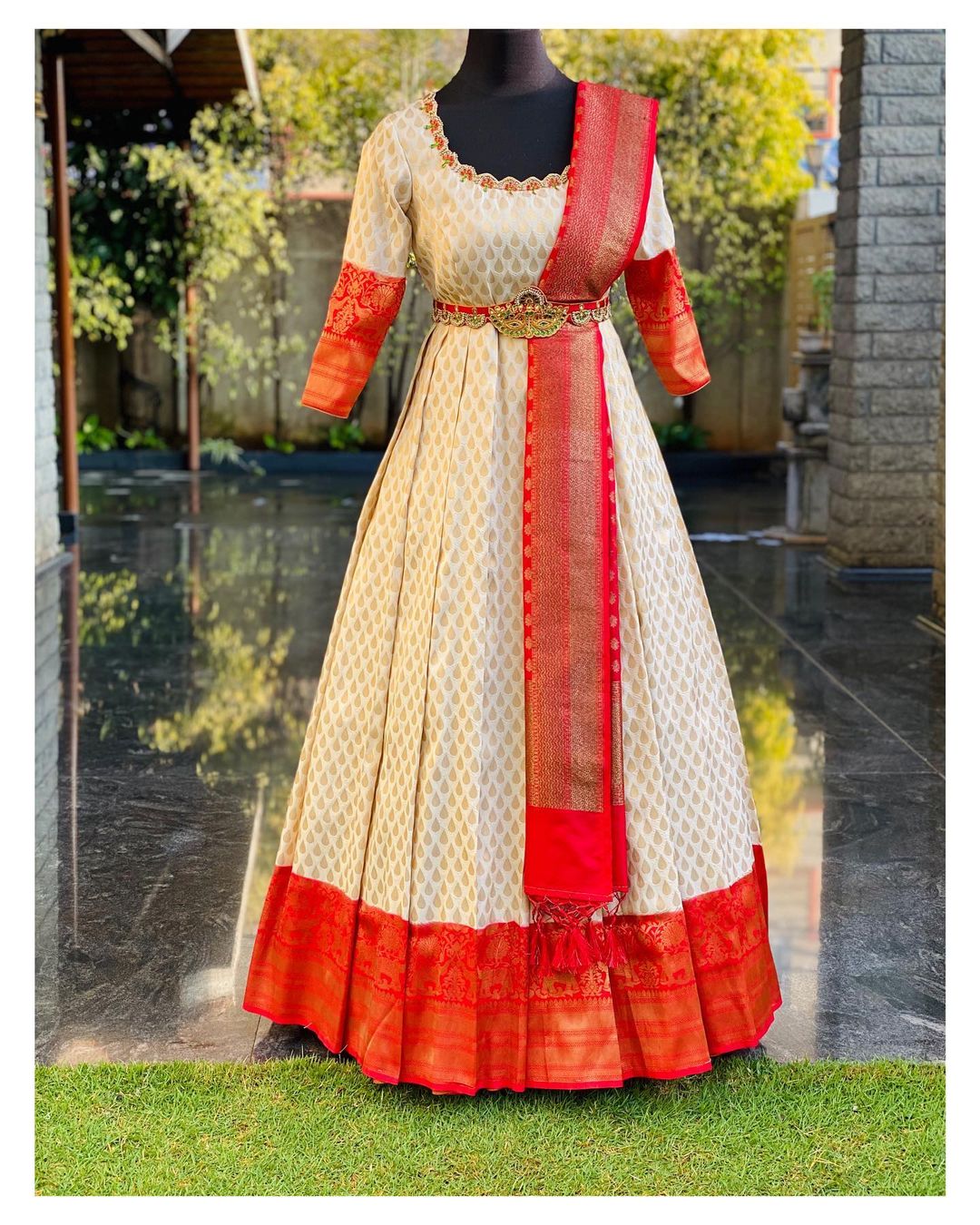 New Arrival Pattu Frock For Ladies